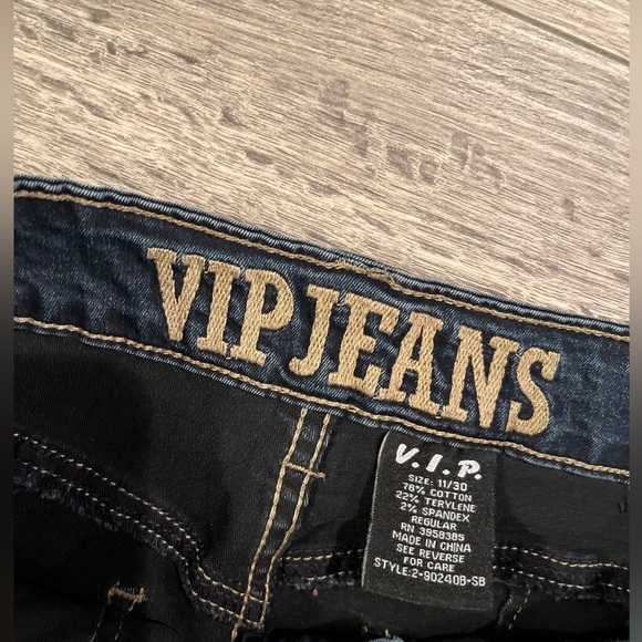 VIP JEANS; Juniors - Picture 2 of 5